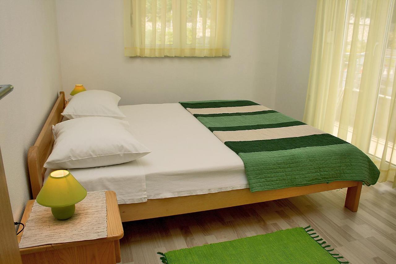 Apartments With A Parking Space Bilo, Primosten - 12870 ภายนอก รูปภาพ